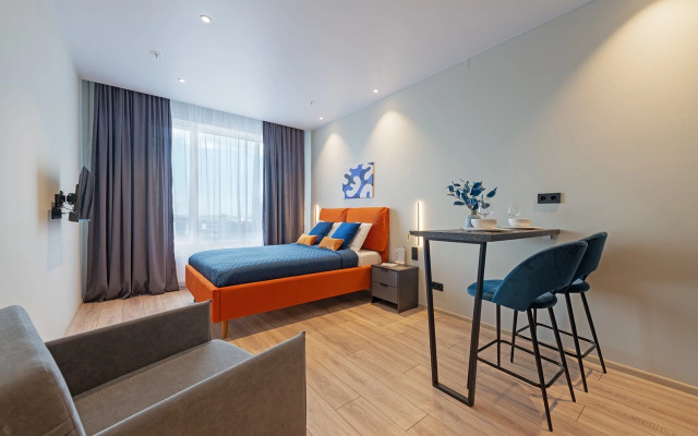 V Ladozhsky Avenir Apartments