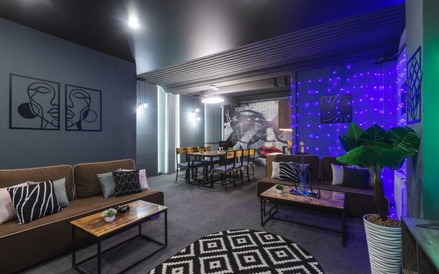 Квартира Аренда Лофта для Вечеринки с Караоке и X Box