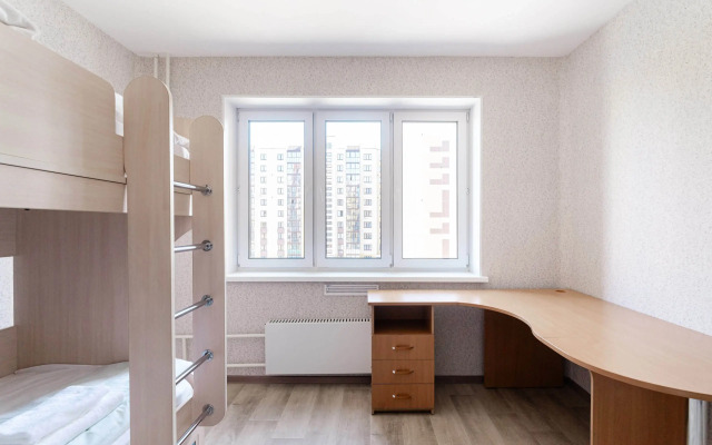 V Novom Dome Flat