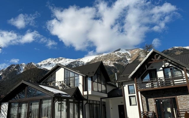 Crystal Guest House