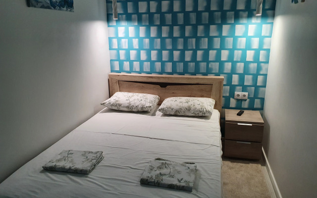 Na Nizhneimeretinskoy 143 Flat