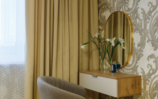 Апартаменты на Революционной 4