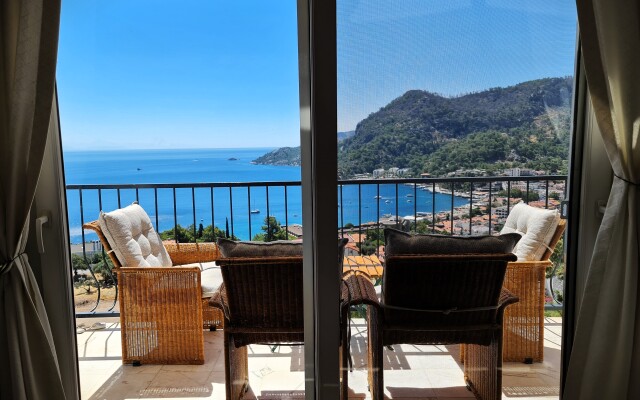 Serena Suites Flat