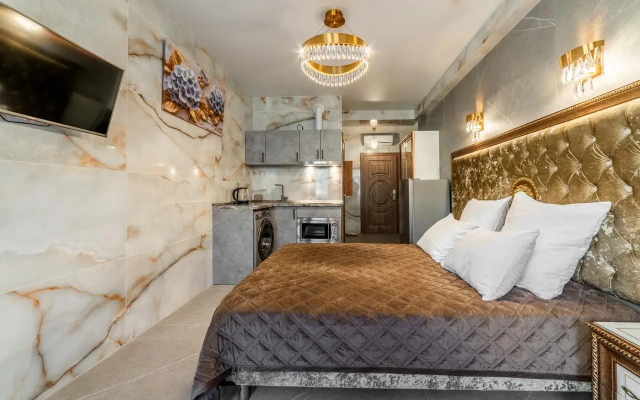 Elitny Apartament v Gostinitse Senator Flat