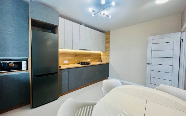 Dvukhkomnatnye apartamenty v tsentre Apartments