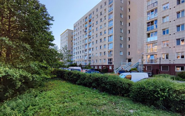 BonApartKenig U Korolevskikh Vorot Apartments
