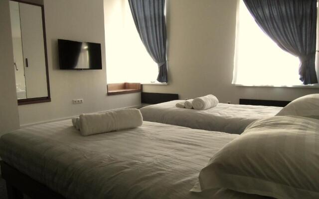 78 Kafe Hotel