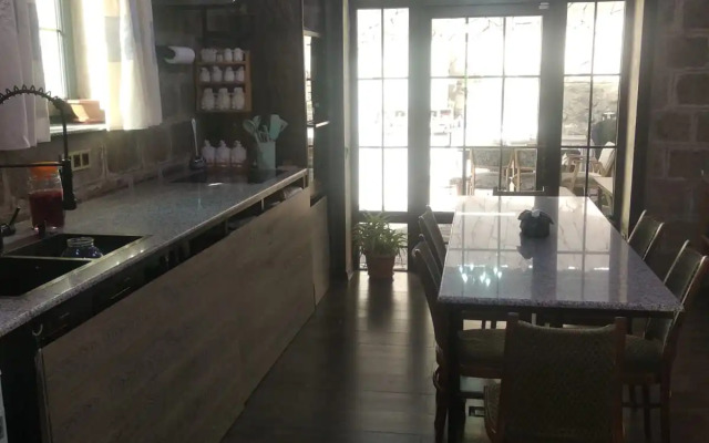 Uyutny Private house