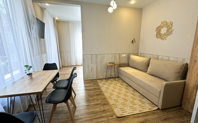 Zapovednyij Arhyiz Guest House