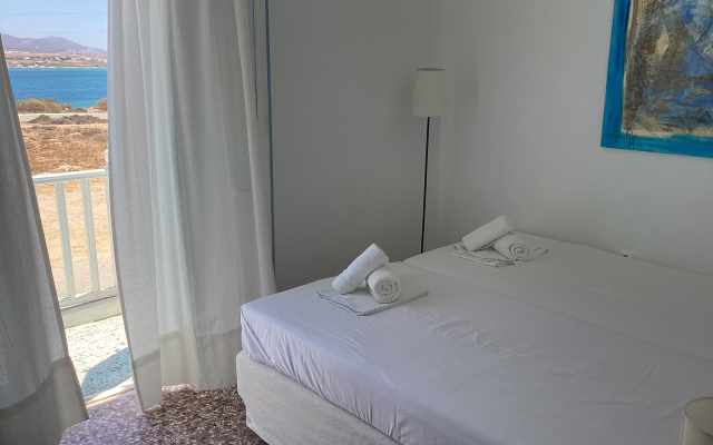 Windmill Rooms Hotel