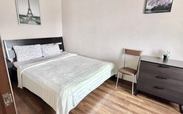 Квартира Центр Самойловой 16