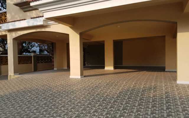 JM Vista Suites Hotel