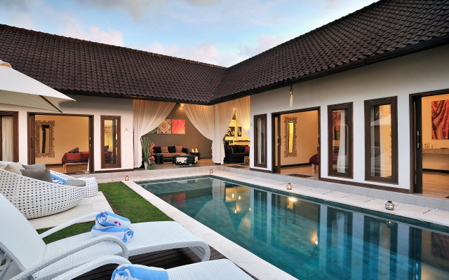 Capri Villa