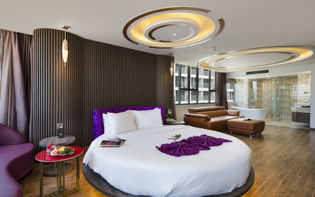 V Hotel Nha Trang