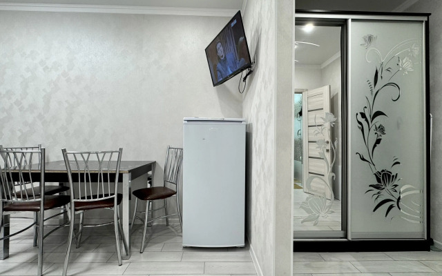 Квартира Евро 2-ком 01 у Казино я на Море