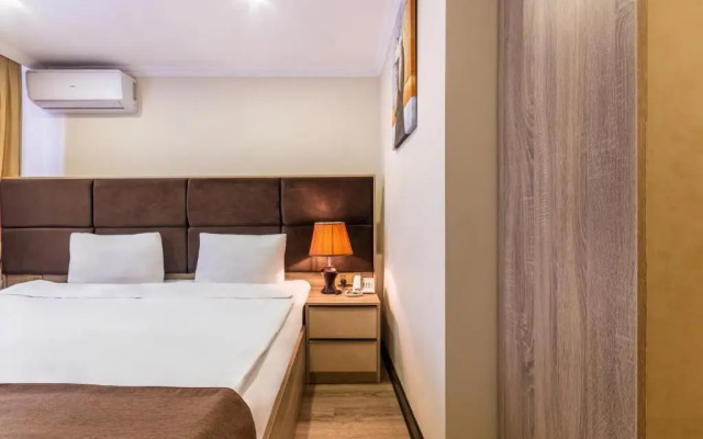 Deluxe Baku Hotel
