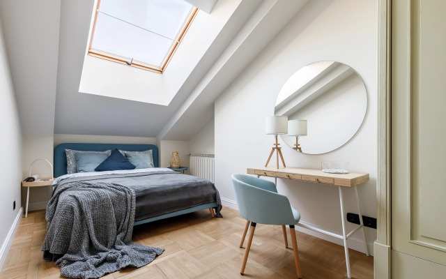 Апартаменты Hermitage Mansard 170 кв.м напротив Дворцовой Площади с Видом на Эрмитаж