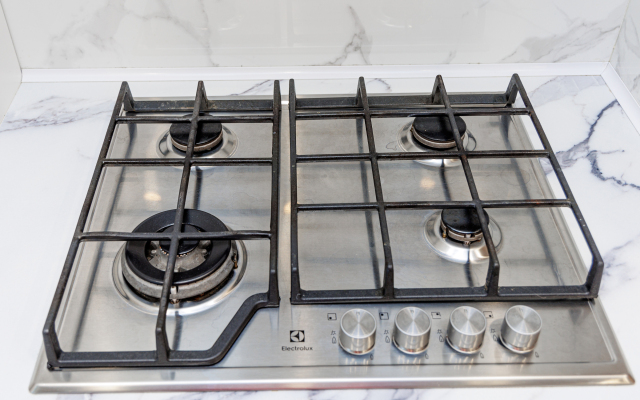 Апартаменты трехкомнатные с Дизайнерским ремонтом Олимпия Запад