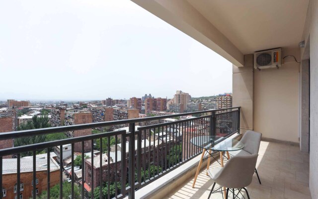 Stay Inn on Koghbatsi Str. 16-141 Apartments