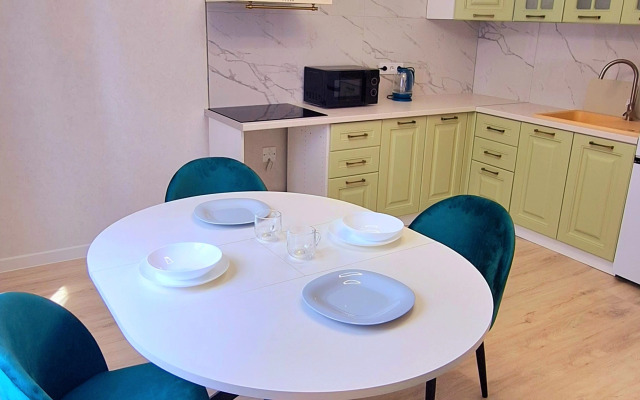 Flat Prostornaya Kvartira Na Biserskom