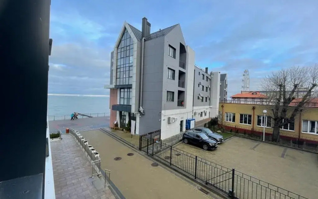 Na Pugachyova 4A Apartments