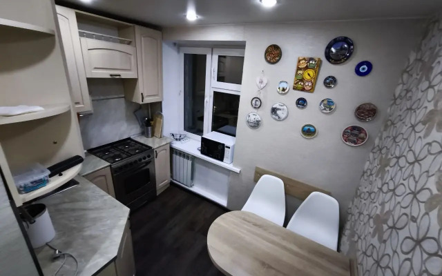 Aleksandra Nevskogo 27 Apartments