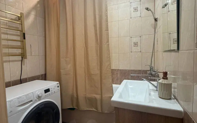 Kvartira na prospekte Rossijskoj Armii 10