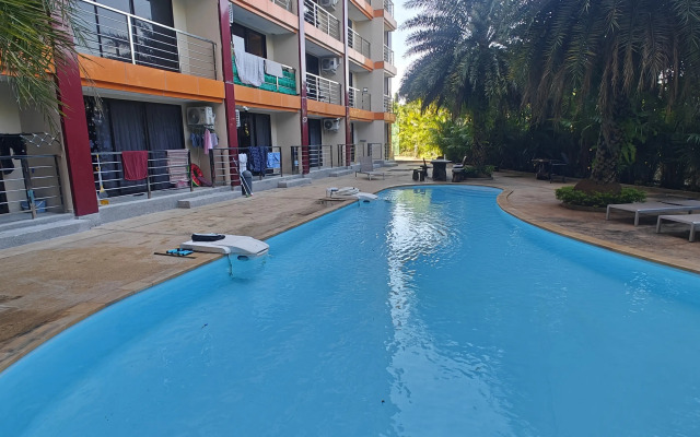 AuroraThai Apartments