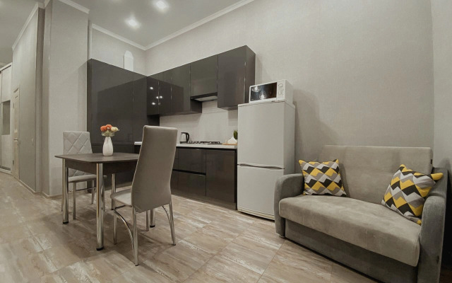 Green FOX v elitnom ZhK Evropeiskii v tsentre goroda Flat