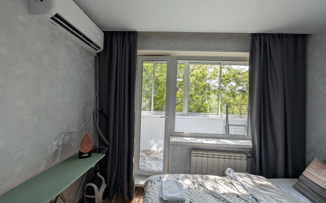 Svetlaya Ryadom s Tsentrom Goroda Flat