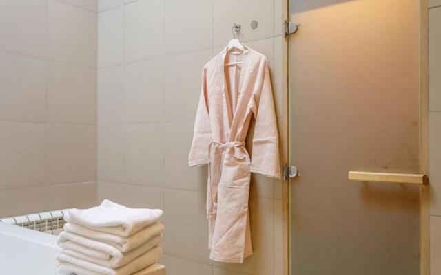 Апартаменты Superior Aparts Seleznyov Sky 2