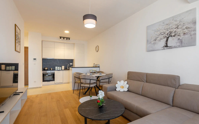 Walnut in Tre Group Apartments