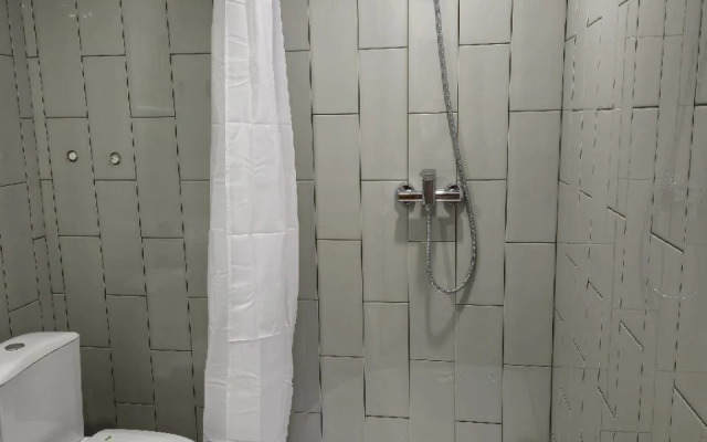 Апартаменты Возле Парка Белые Цветы