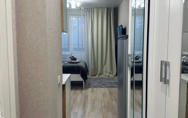 Квартира у Станции с Балконом