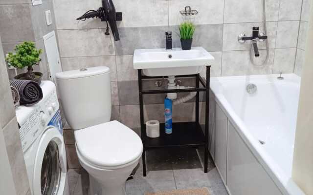 Vidovaya Kvartira S Novym Remontom Flat