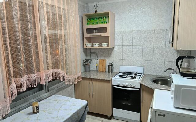 Na Pokrovskoy Ploschadi 5 Flat