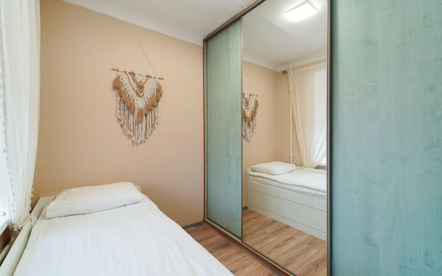 Na Prospecte Nezavisimosti 52 Flat 3-room