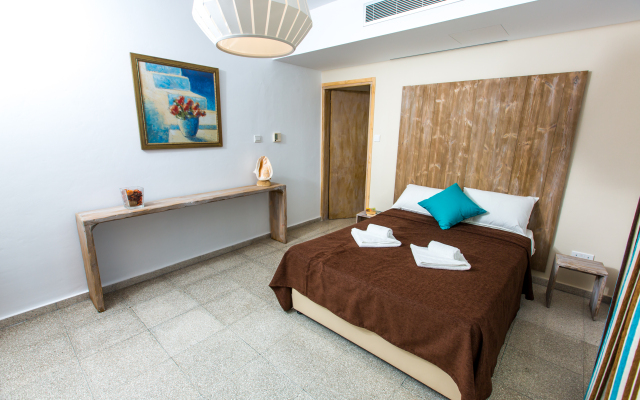 Med Coast Deluxe Villa