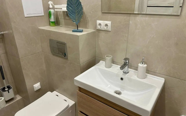 Квартира Уютная у Аэропорта в Центре Города