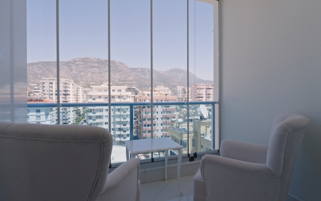 Na Pervoy Linii Morya Yekta Queen Apartments