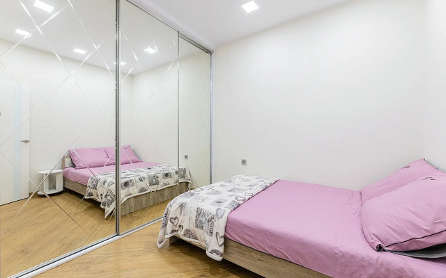 Na Pobediteley, 115 Flat