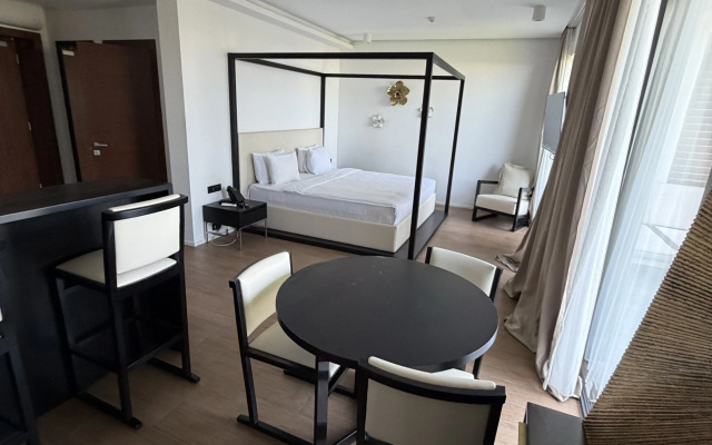 Sea Breeze White Villas