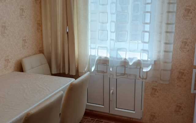 V Tsentre Tuly Apartments