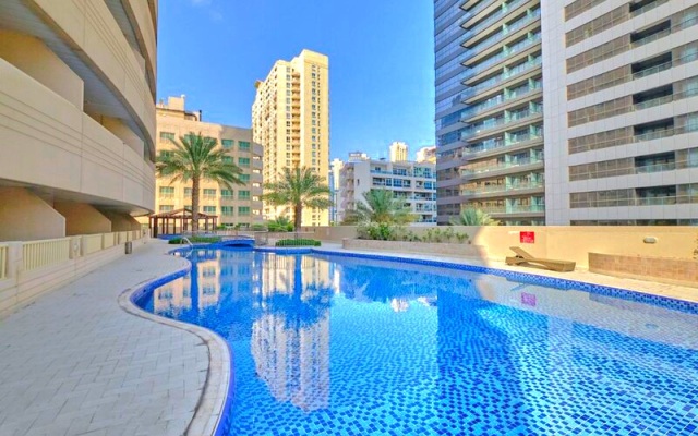 Luxury 1 Bedroom on Marina Walk Apartments
