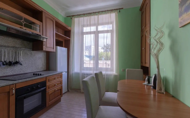 Apartments Standartnye S 3 Spalnyami I Balkonom