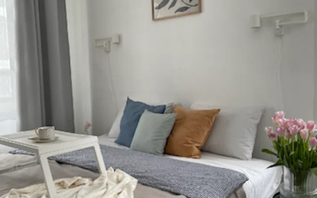 Na Bulvare Mendeleeva 20 Flat