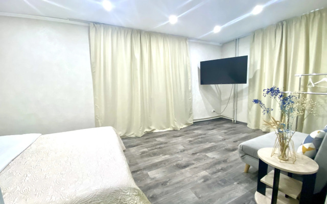 Komilfo-Home U Tsentralnogo Rynka 50 Let Oktyabrya Flat