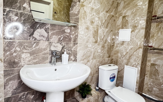 Квартира Просторная 2-комнатная возле Аквапарка