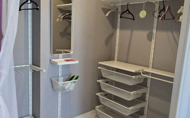 Квартира Трехкомнатная в Центре с Видом на Море