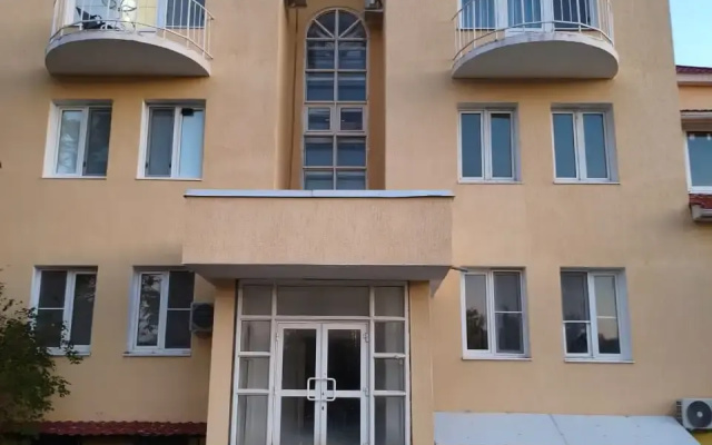 Kvartira s prekrasnym vidom na gorod